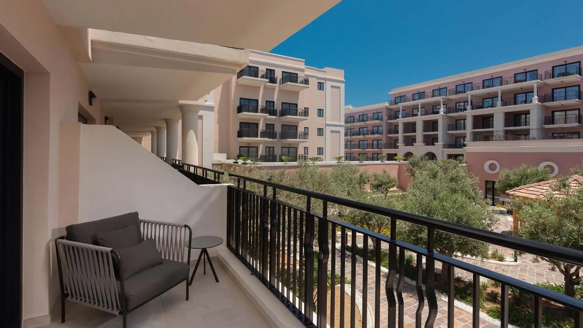 The Westin Dragonara Resort, Malta Сент Джулианс 5*,